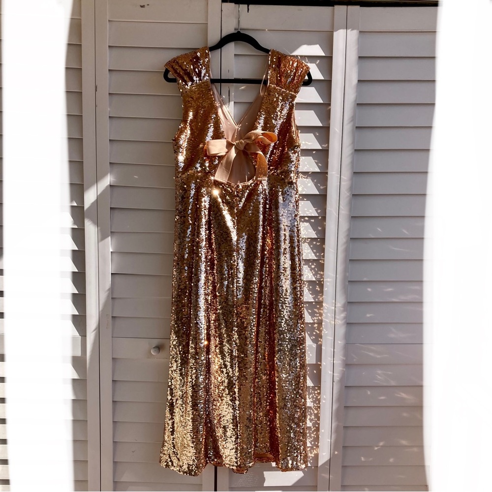 Adelyn Rae Gold Sequin Midi Dress Bow Back Size L NWT - Picture 3 of 16